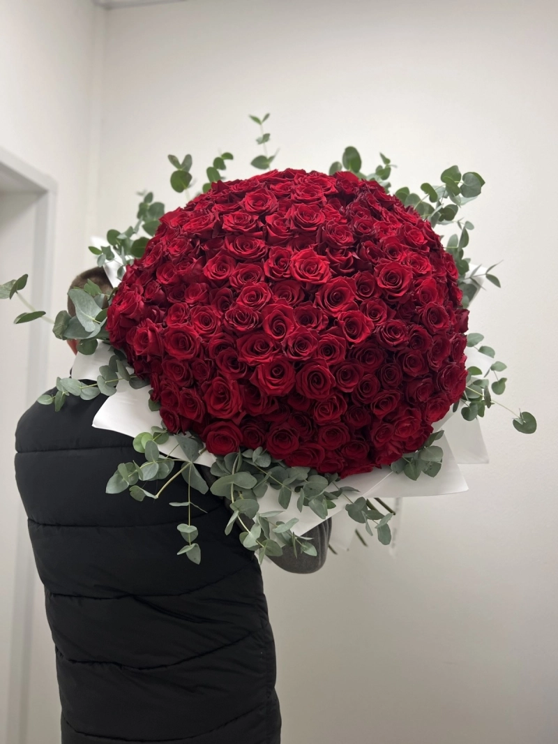 Букет из 201 роза