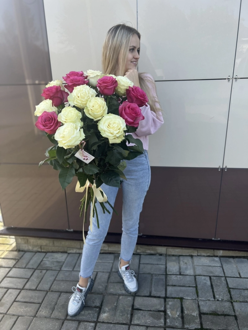 Букет из 17 роз