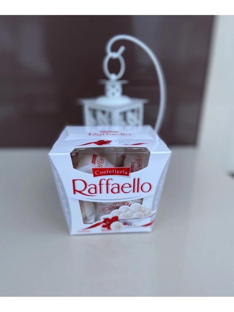 Конфеты Raffaello